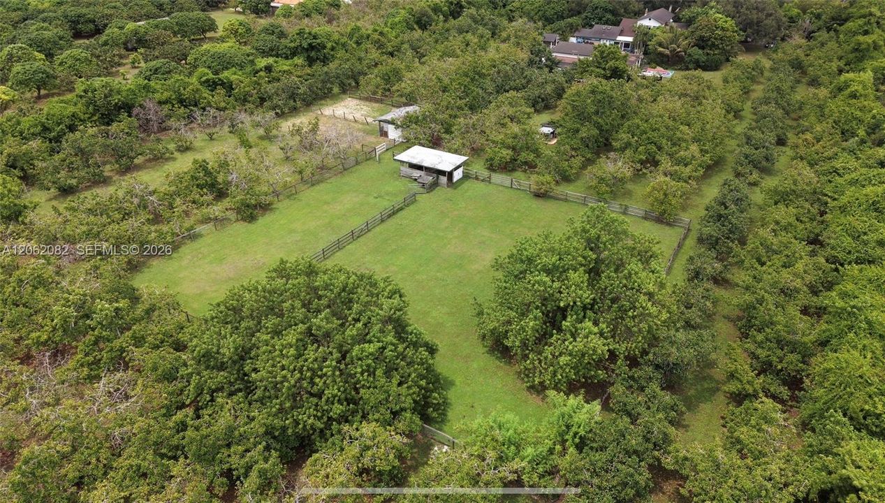 En Venta: $3,150,000 (5 camas, 4 baños, 3460 Pies cuadrados)