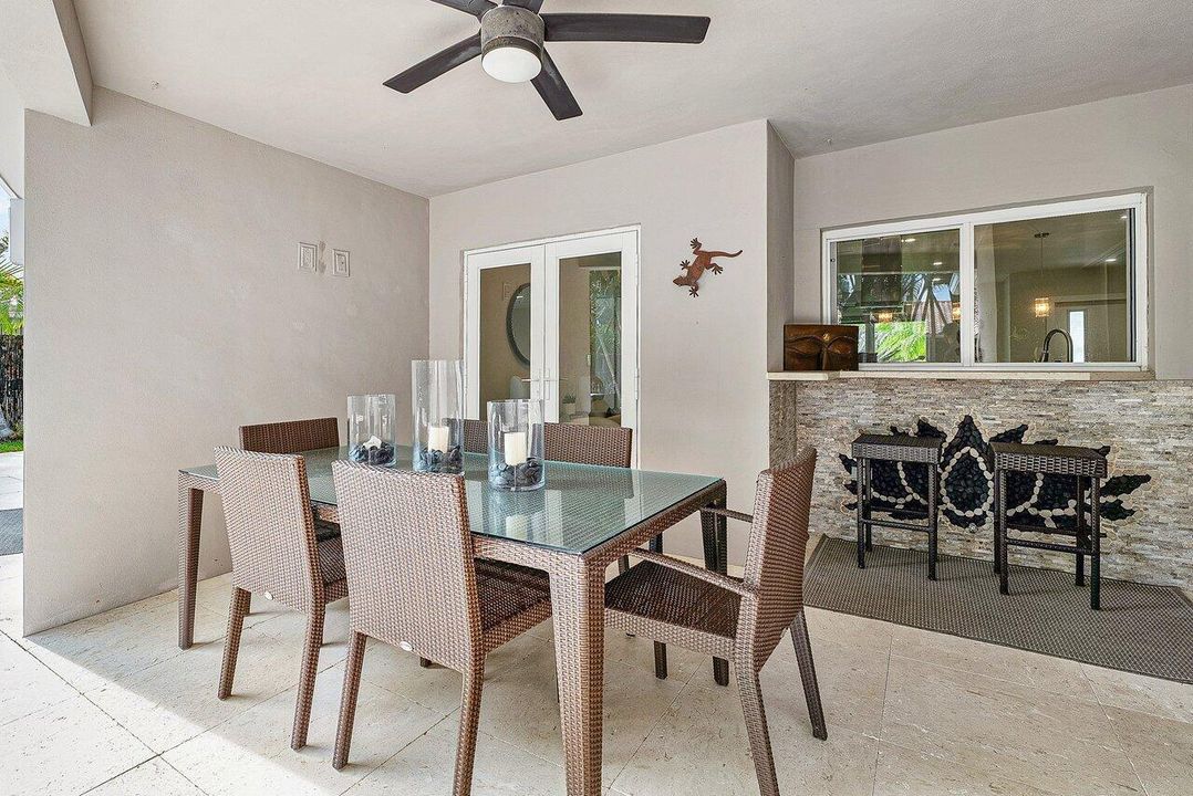 030-855BerkleyStreet-BocaRaton-FL-33487-