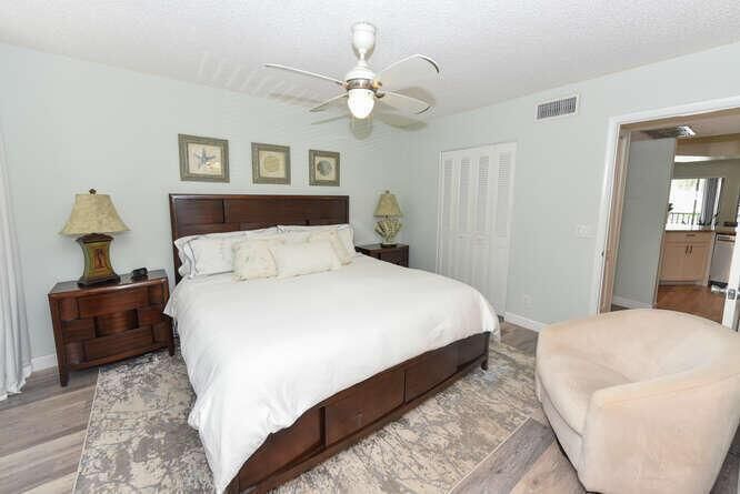 1605 US1 Unit 1 205 Jupiter FL-small-020
