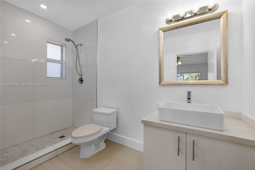 For Rent: $5,500 (3 beds, 2 baths, 1532 Square Feet)