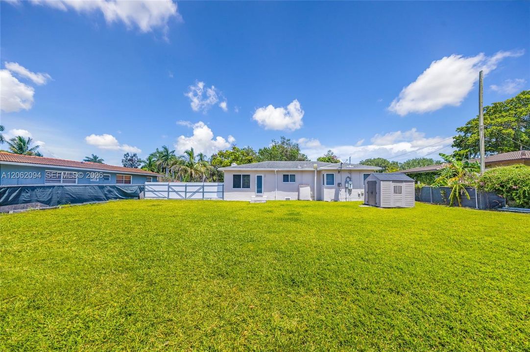 For Rent: $5,500 (3 beds, 2 baths, 1532 Square Feet)