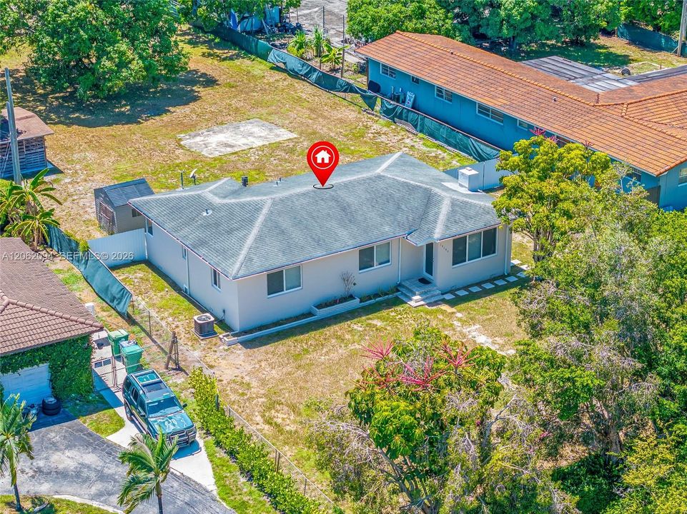 For Rent: $5,500 (3 beds, 2 baths, 1532 Square Feet)