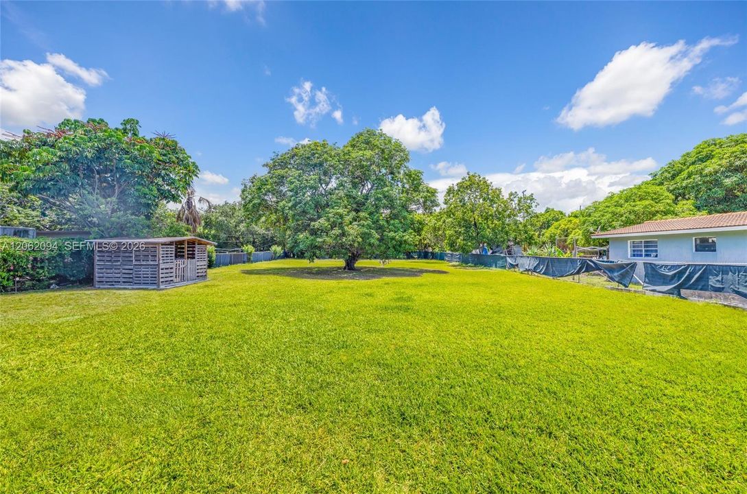 For Rent: $5,500 (3 beds, 2 baths, 1532 Square Feet)