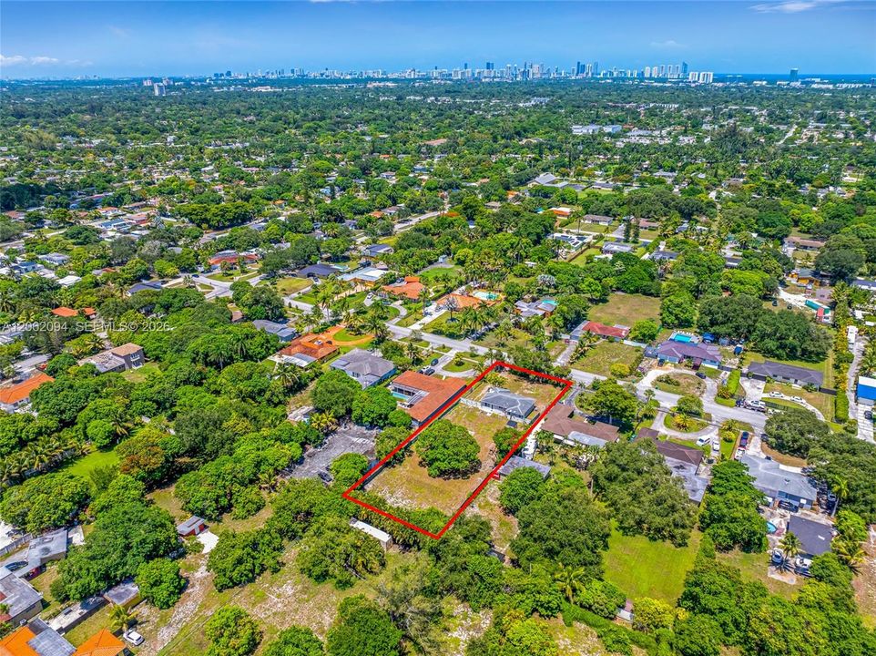 For Rent: $5,500 (3 beds, 2 baths, 1532 Square Feet)