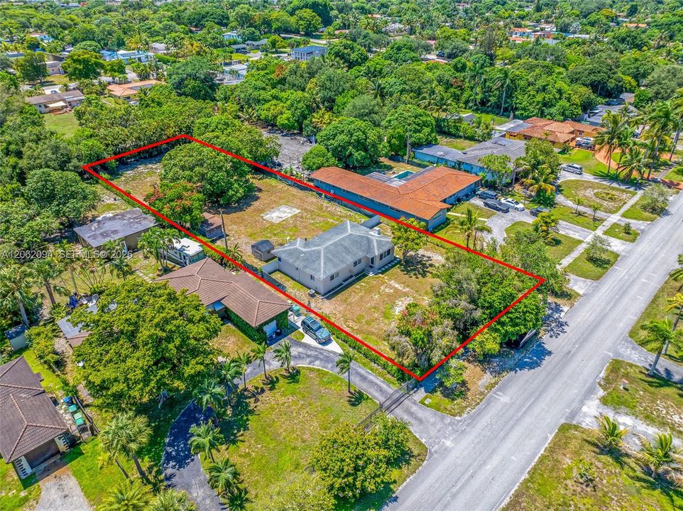 For Rent: $5,500 (3 beds, 2 baths, 1532 Square Feet)