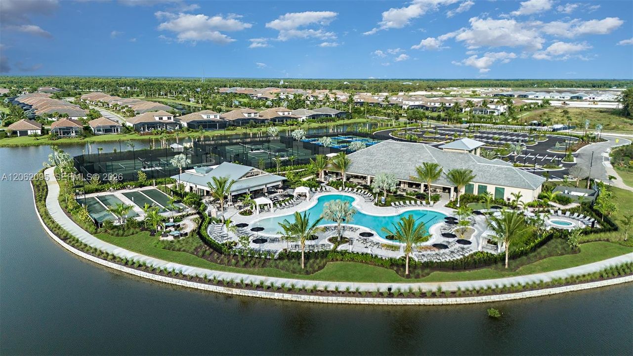 Esplanade by the Island Community Amenities