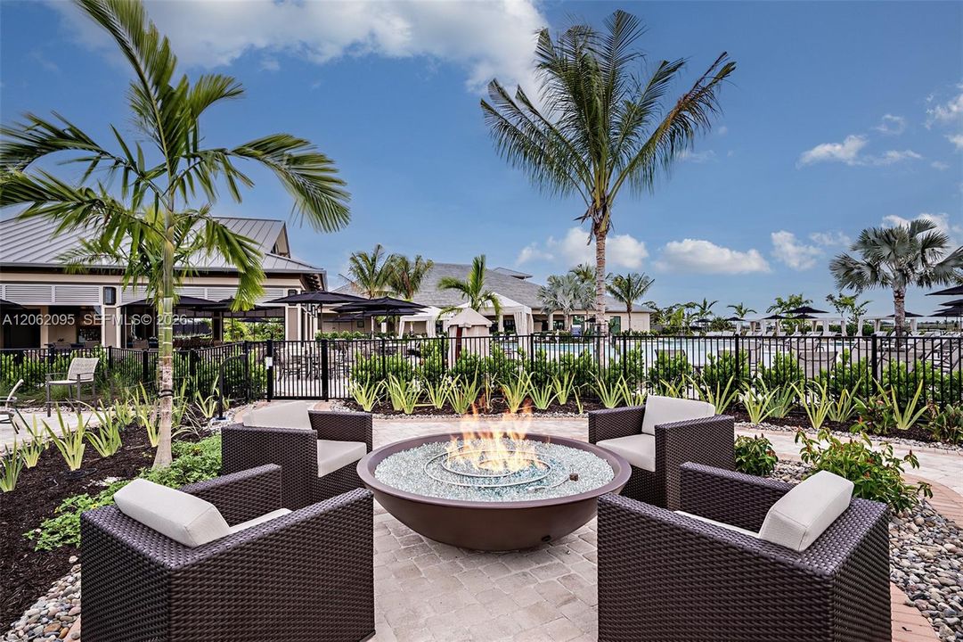 Esplanade by the Island Community Amenities