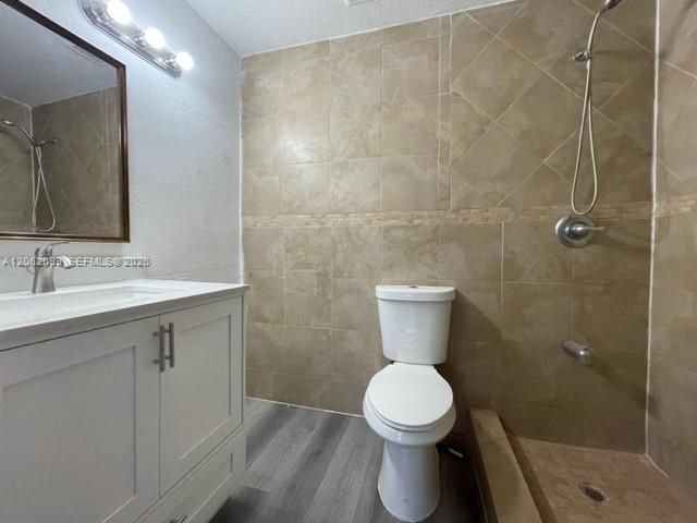 En Venta: $315,000 (3 camas, 2 baños, 1200 Pies cuadrados)