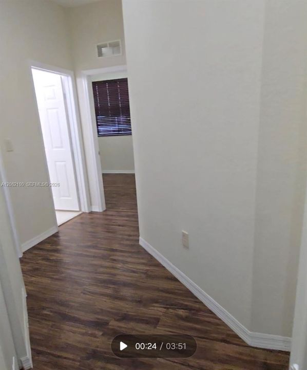 В аренду: $2,749 (3 спален, 2 ванн, 1502 Квадратных фут)