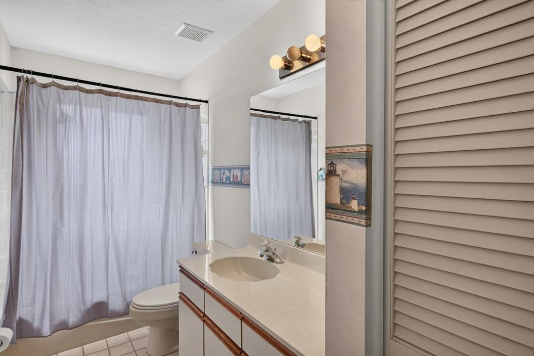 5803 Deer Run Dr-026