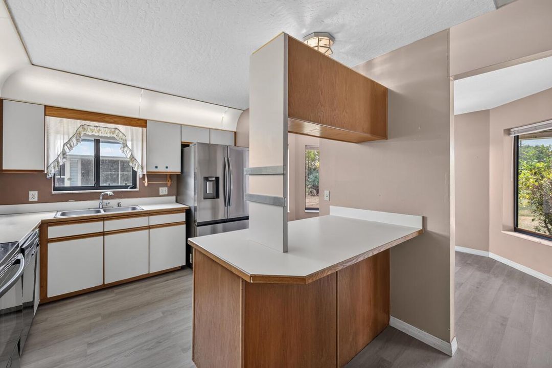 5803 Deer Run Dr-017
