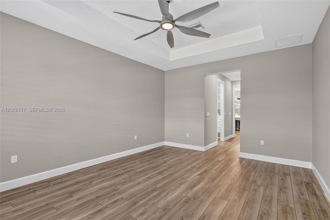 В аренду: $4,200 (4 спален, 3 ванн, 2358 Квадратных фут)