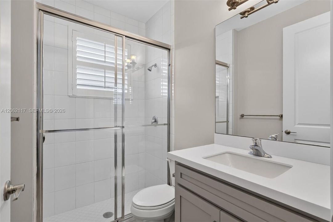 В аренду: $4,200 (4 спален, 3 ванн, 2358 Квадратных фут)