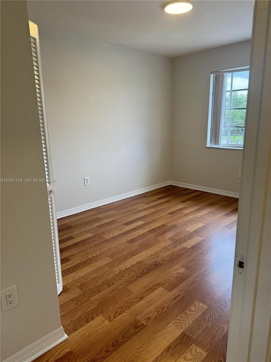 В аренду: $3,400 (3 спален, 2 ванн, 1570 Квадратных фут)