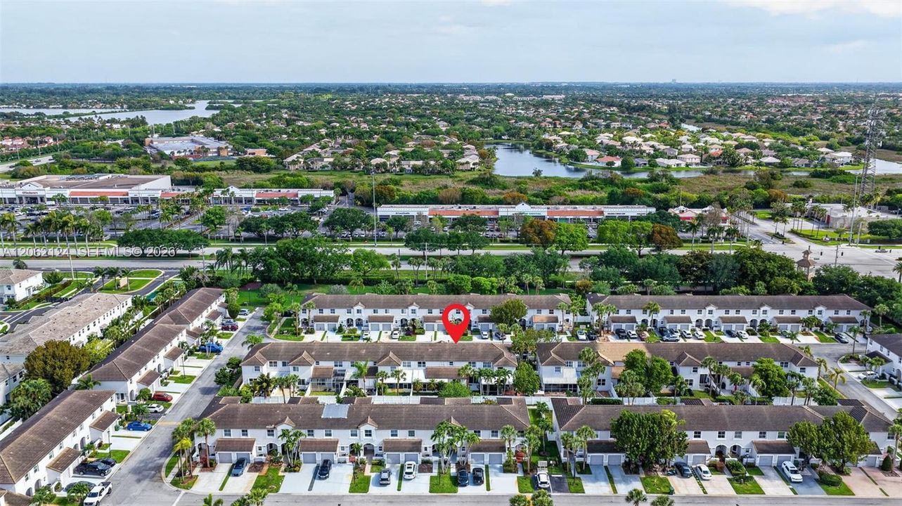 На продажу: $549,900 (3 спален, 2 ванн, 1529 Квадратных фут)