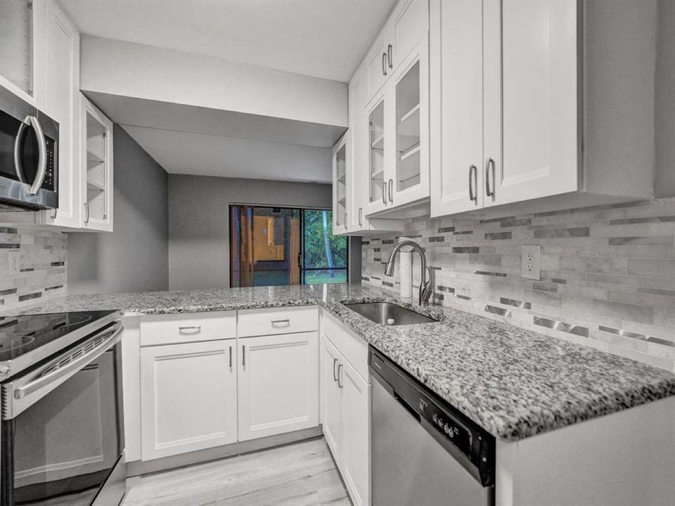 Riverside Kitchen 2