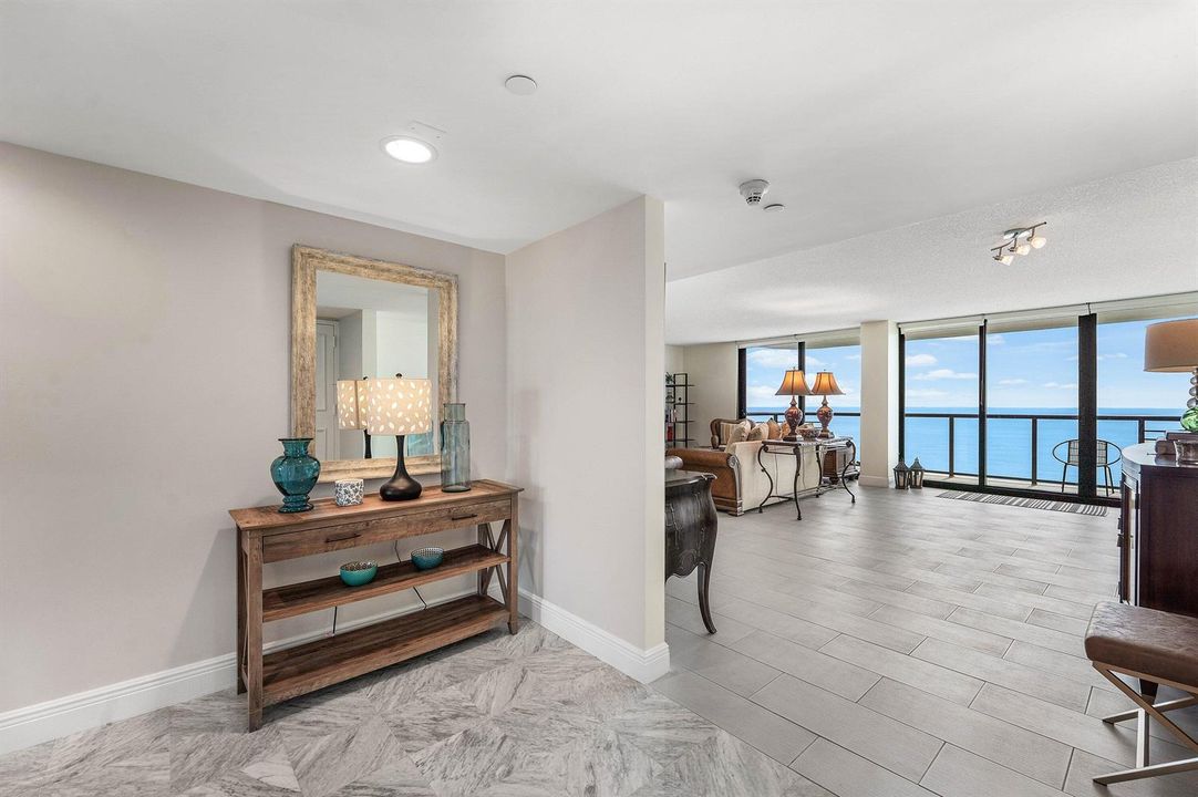 004-250SouthOceanBoulevard-8F-BocaRaton-