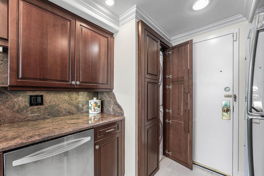 015-250SouthOceanBoulevard-8F-BocaRaton-