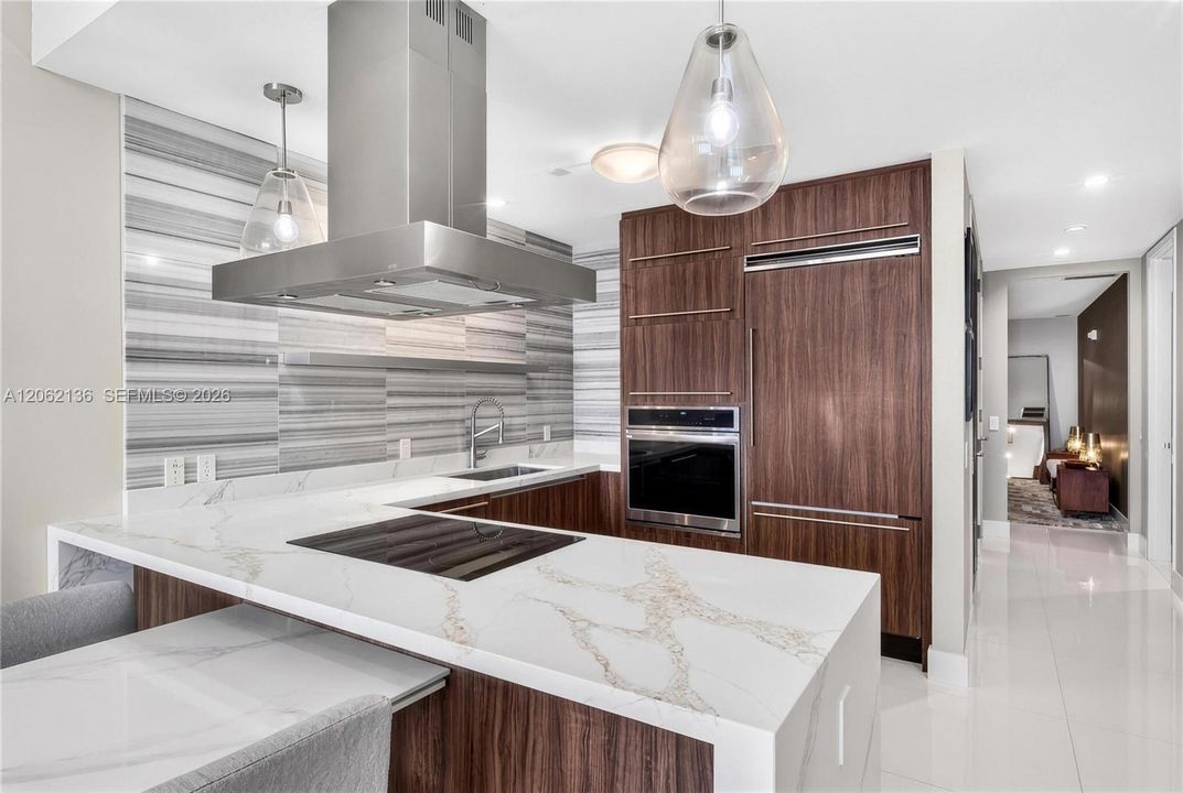 En Venta: $1,150,000 (2 camas, 2 baños, 1557 Pies cuadrados)