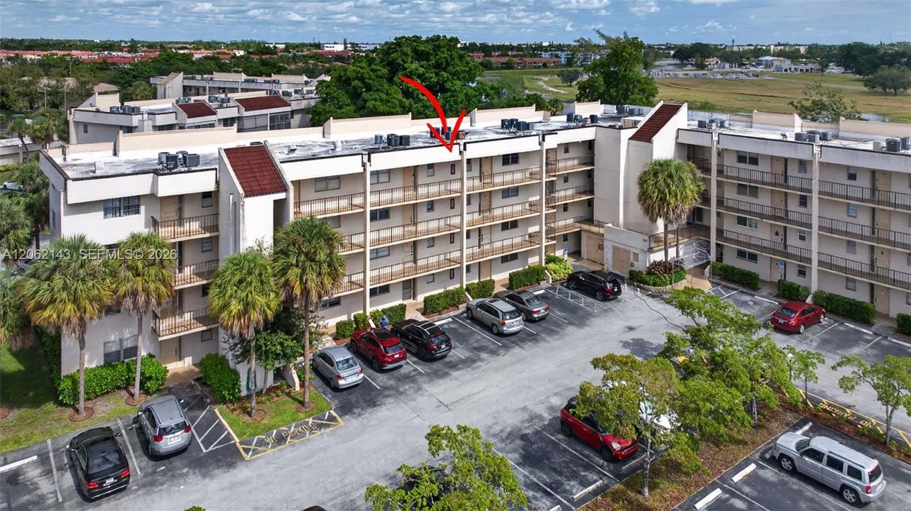 For Sale: $124,900 (2 beds, 2 baths, 1162 Square Feet)
