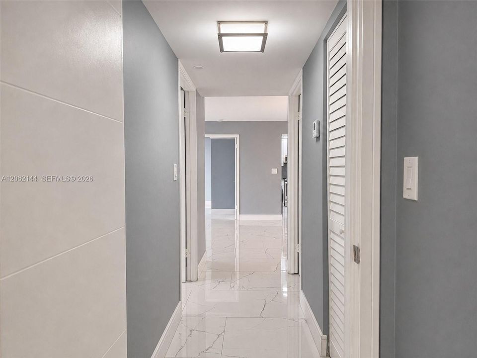 В аренду: $4,500 (3 спален, 2 ванн, 1414 Квадратных фут)