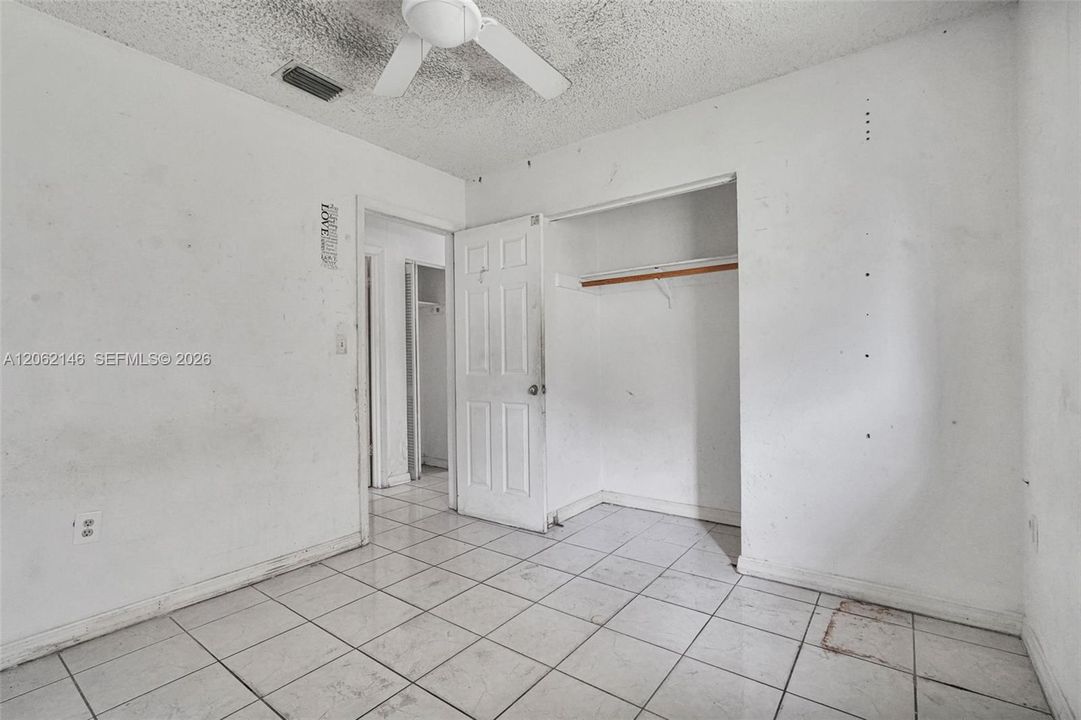 На продажу: $443,000 (4 спален, 2 ванн, 1509 Квадратных фут)