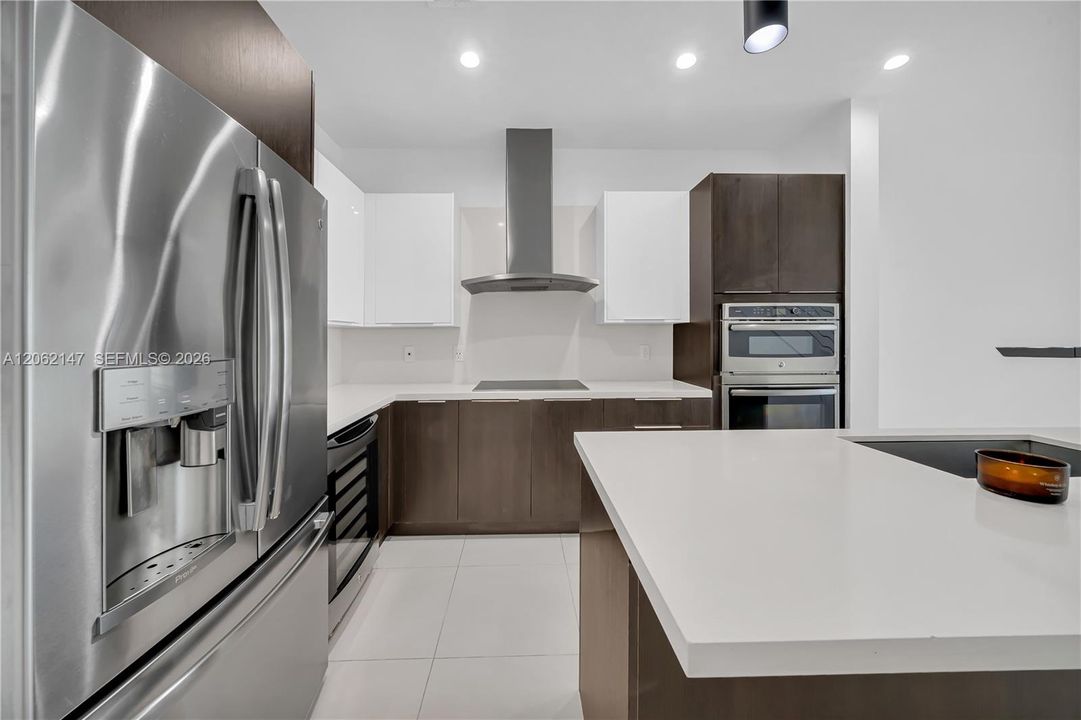 En Renta: $4,200 (3 camas, 3 baños, 1781 Pies cuadrados)