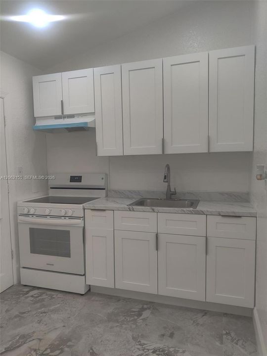 В аренду: $1,950 (2 спален, 1 ванн, 1296 Квадратных фут)