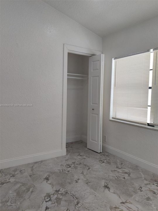 В аренду: $1,950 (2 спален, 1 ванн, 1296 Квадратных фут)