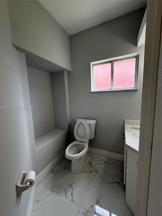 В аренду: $3,250 (3 спален, 2 ванн, 1600 Квадратных фут)