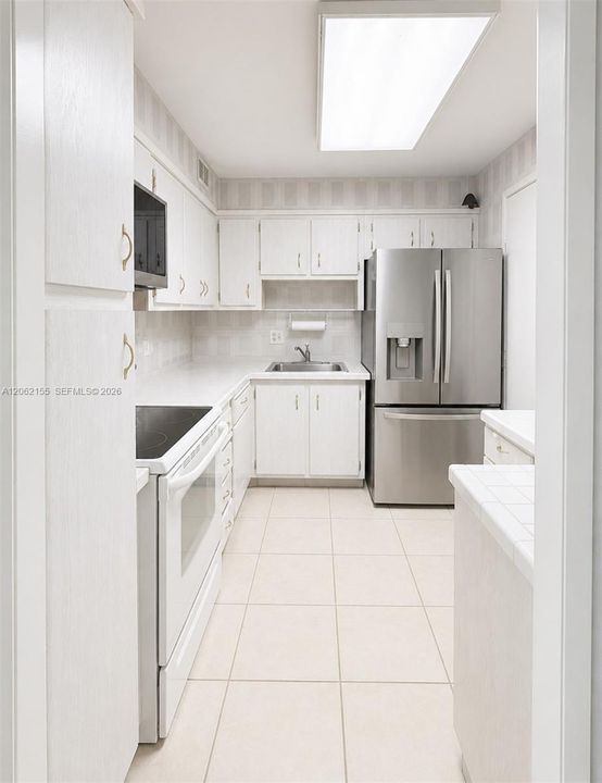 В аренду: $1,700 (1 спален, 1 ванн, 790 Квадратных фут)