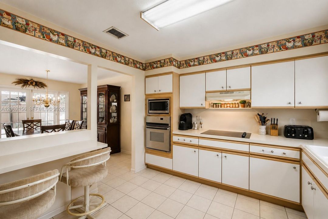 На продажу: $650,000 (3 спален, 2 ванн, 1580 Квадратных фут)