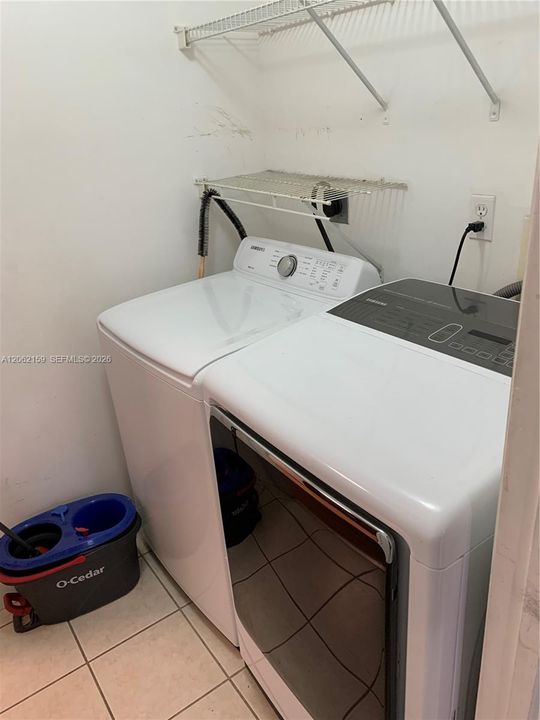 В аренду: $2,500 (2 спален, 2 ванн, 1268 Квадратных фут)