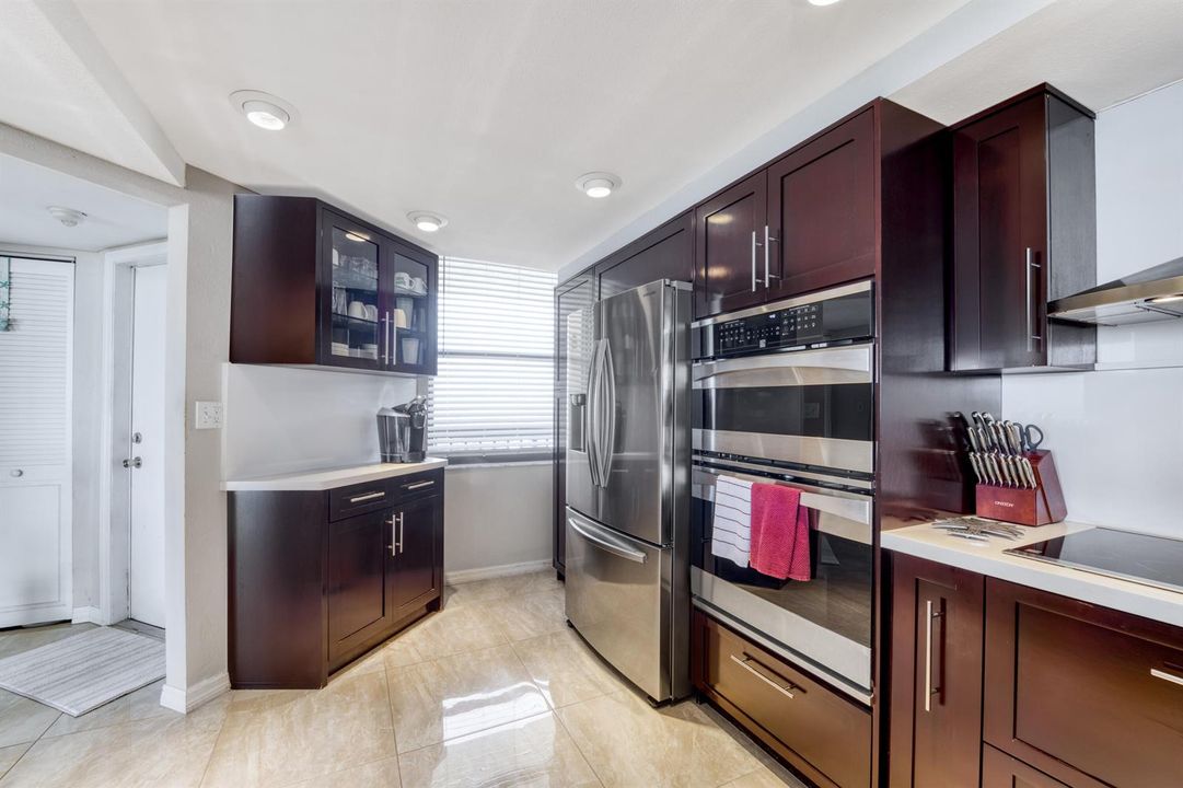 9500 S Ocean Drive #1910-10