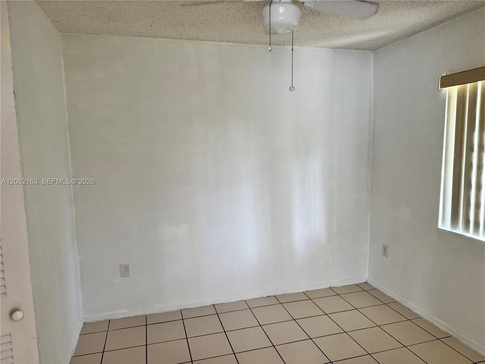 En Venta: $315,000 (2 camas, 1 baños, 738 Pies cuadrados)