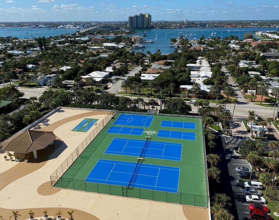 33. Tennis and Pickleball Courts