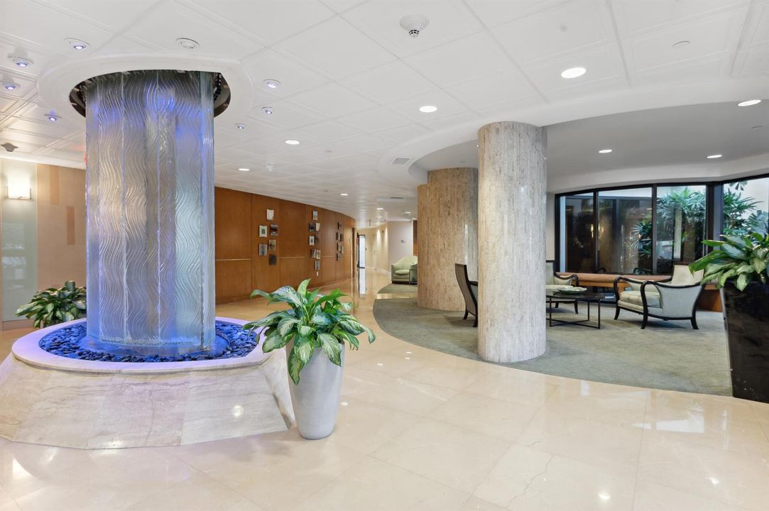 5. Lobby