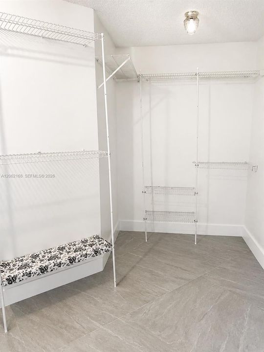 В аренду: $3,100 (2 спален, 2 ванн, 1336 Квадратных фут)
