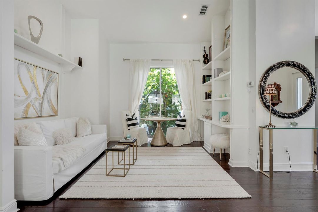Custom Shelving in Den