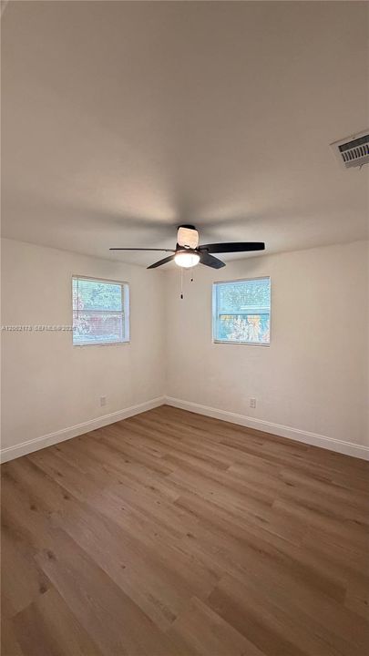 En Venta: $245,000 (3 camas, 1 baños, 800 Pies cuadrados)