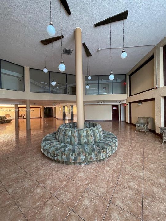 В аренду: $2,350 (2 спален, 2 ванн, 1170 Квадратных фут)