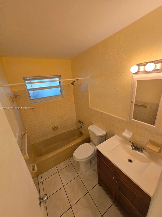 En Renta: $1,450 (1 camas, 1 baños, 2541 Pies cuadrados)