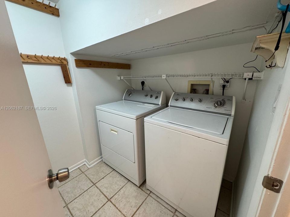 На продажу: $580,000 (3 спален, 2 ванн, 1788 Квадратных фут)