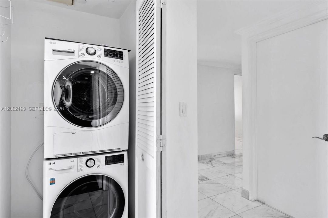 For Rent: $6,500 (2 beds, 2 baths, 1532 Square Feet)