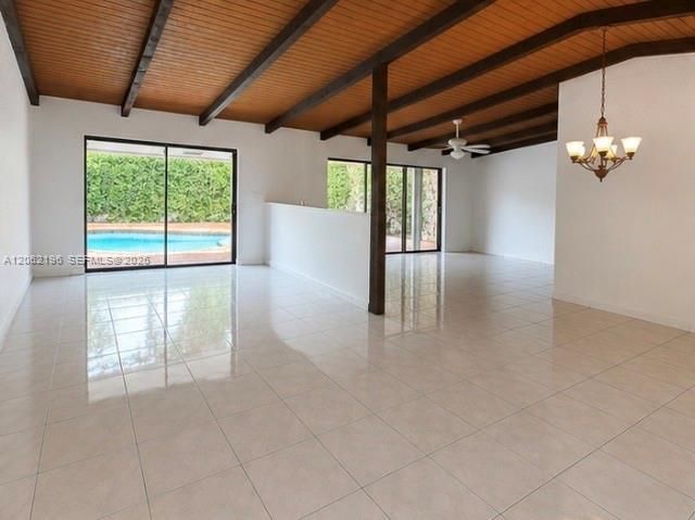 En Renta: $4,700 (4 camas, 3 baños, 2009 Pies cuadrados)