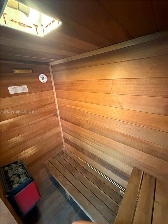 En Renta: $4,700 (4 camas, 3 baños, 2009 Pies cuadrados)