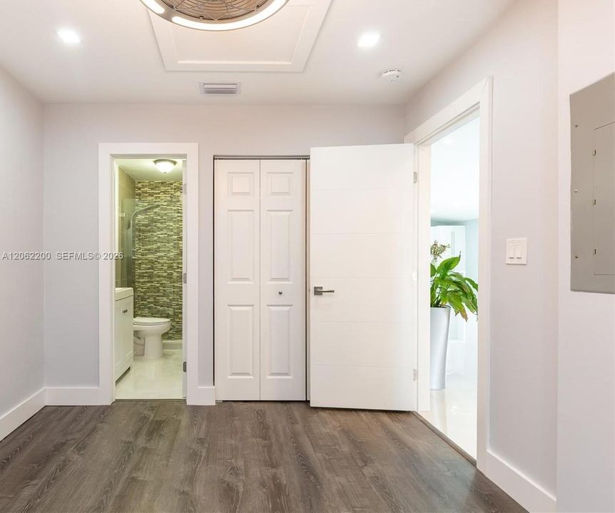 В аренду: $3,700 (4 спален, 3 ванн, 1332 Квадратных фут)