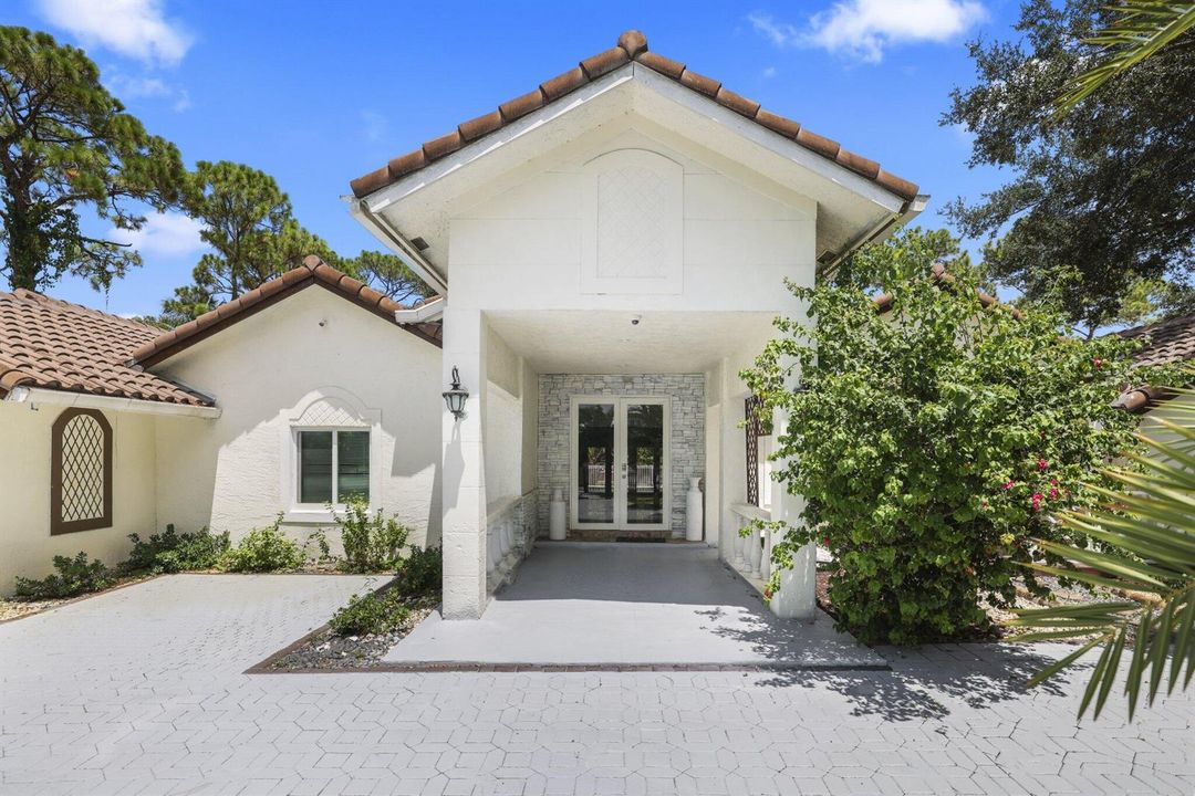 6344 NW 74th Terr - 7.jpg-SMALL