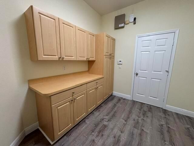 utility roomcabinets