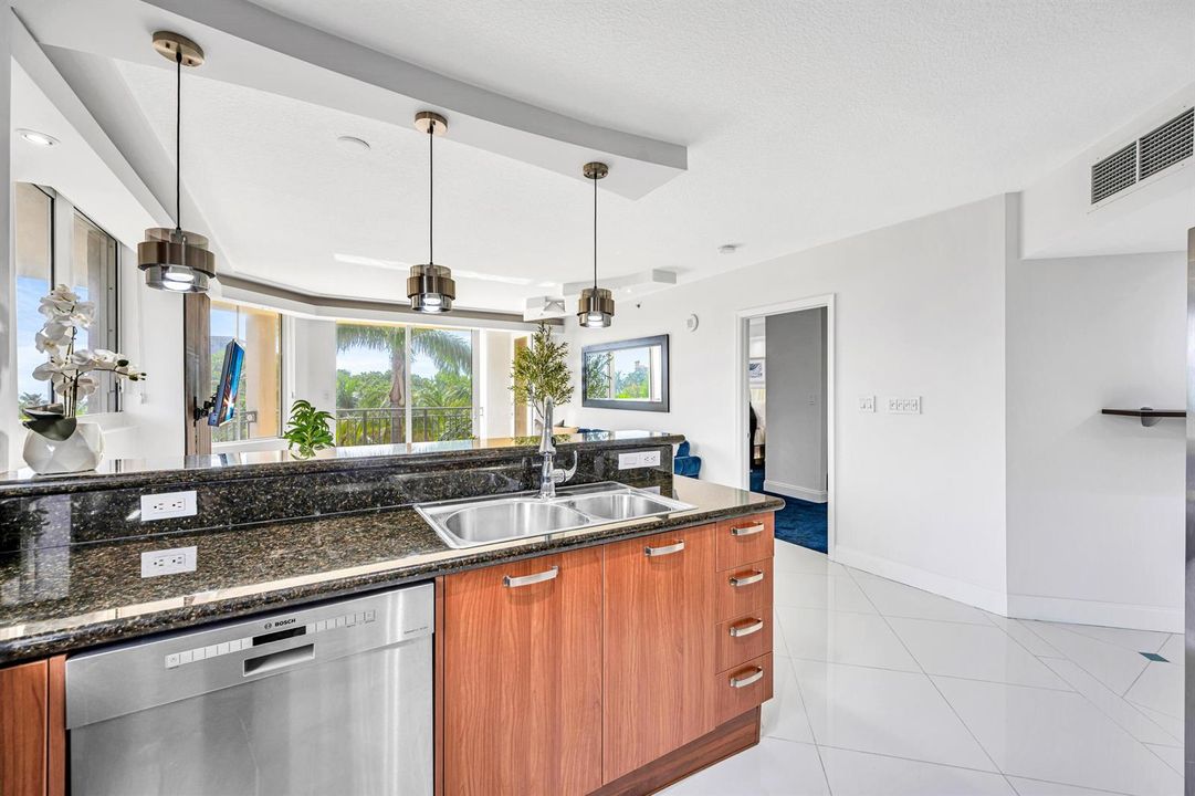 2011 N OCEAN BLVD #405N-26